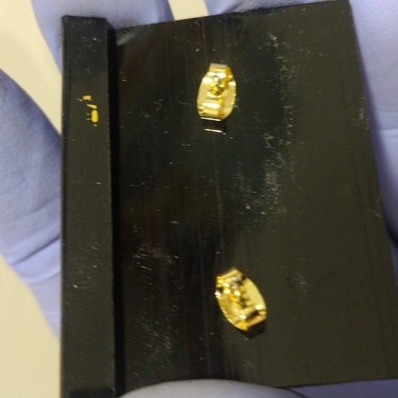 Women's Stylish Polished Two tones Dainty Design Post Teardrop Earrings - Picture 4 of 6